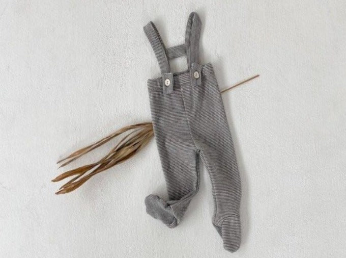 ann stripe foot suspender pants| grey